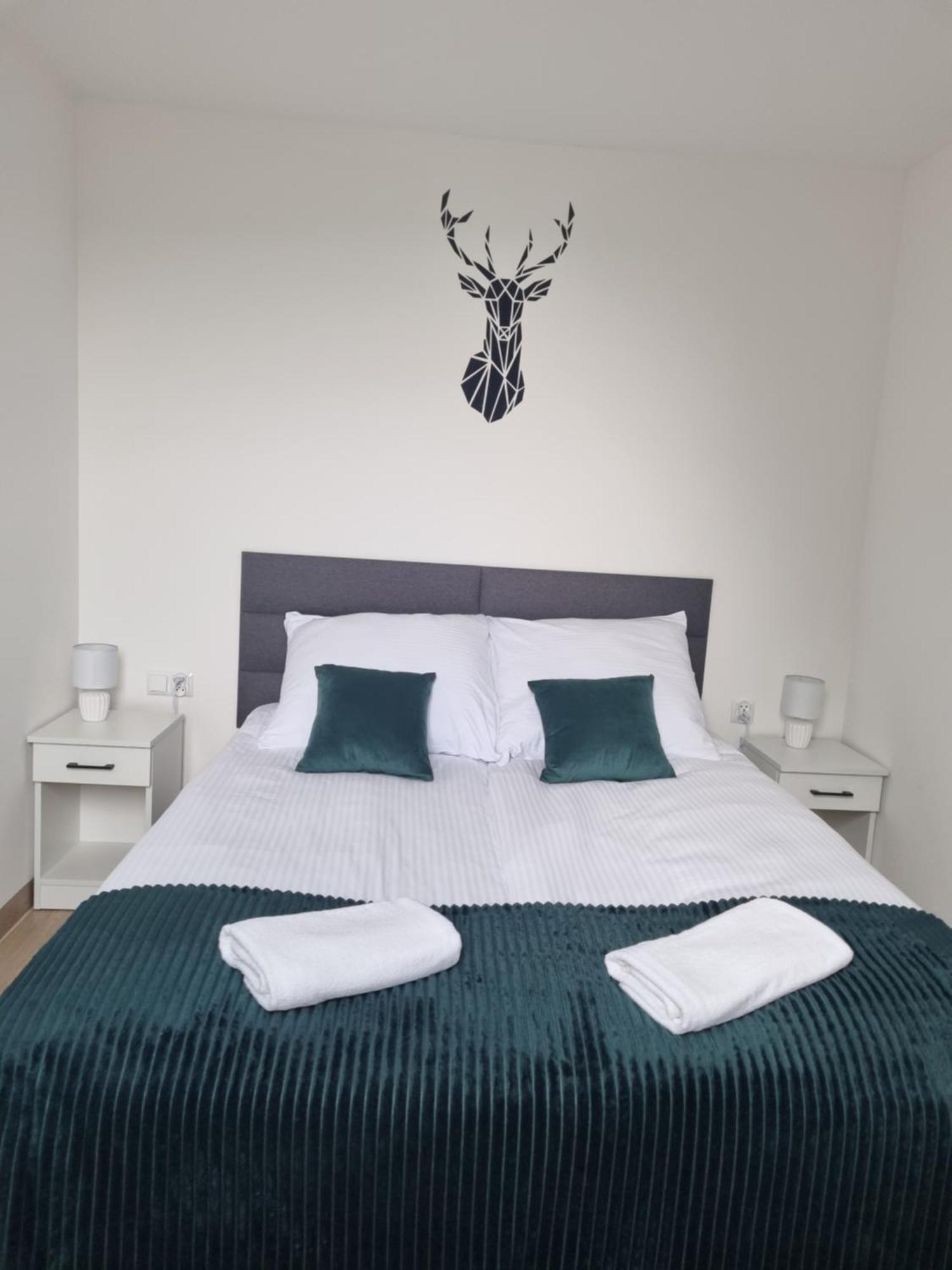 Apartamenty Jelen Pod Grapom Banska Nizna Dış mekan fotoğraf